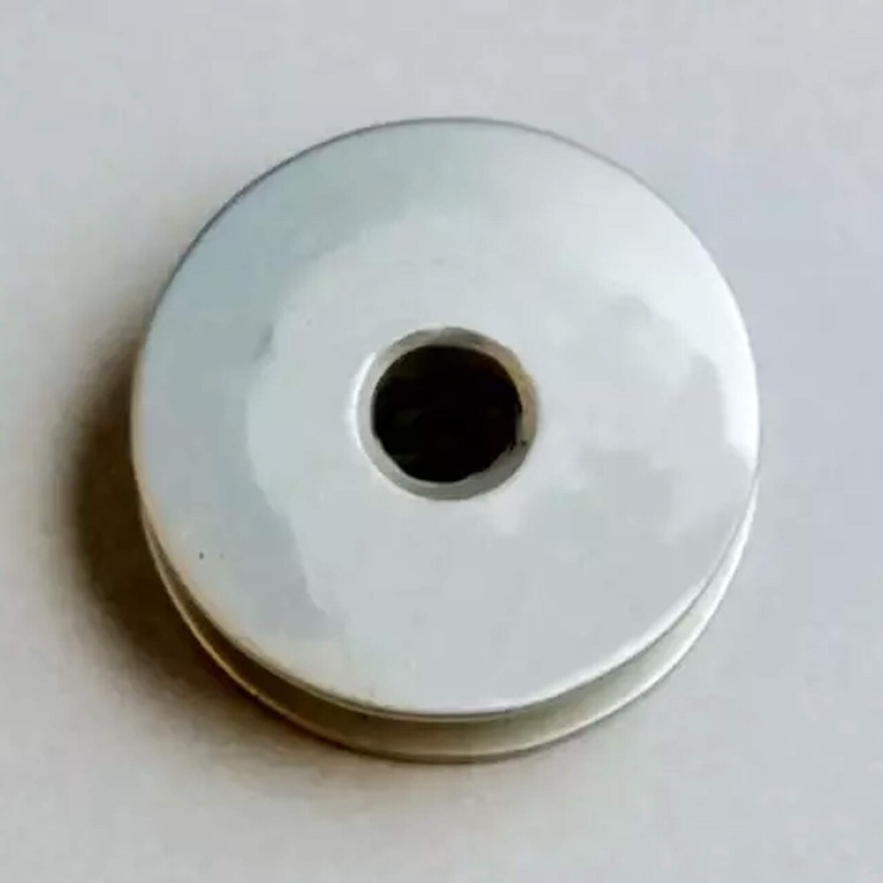 Industrial Buttonholing Sewing Machine Bobbin for JUKI Machines #40009148 Precision Steel